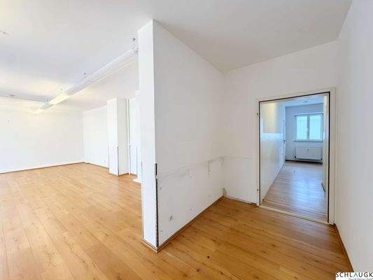 Flur zum hinteren Bereich