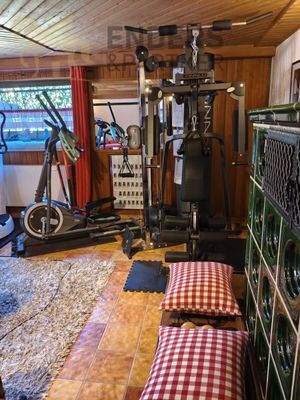 Fitnessecke im Hobbyraum