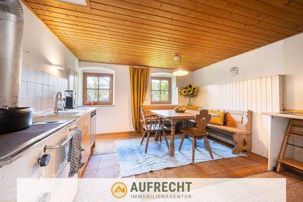 Küche und Essbereich