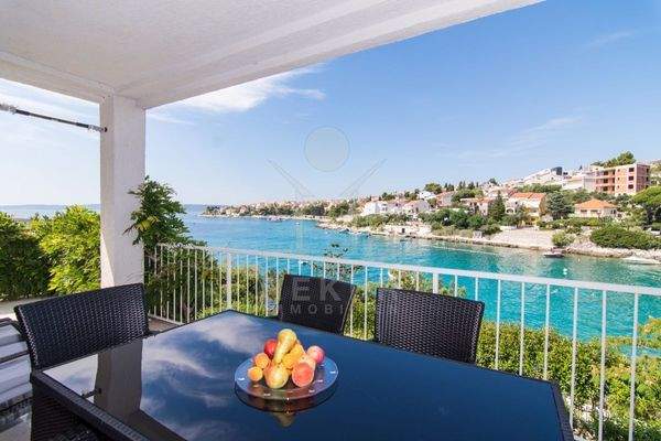 2 Schlafzimmer im 1. OG