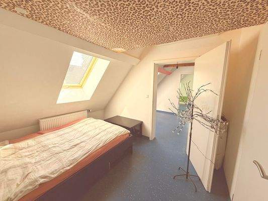 Maisonette Wohnung DG Zimmer 1.1