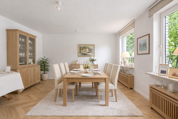 Esszimmer (KI generiert)