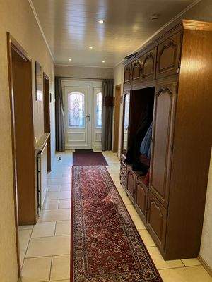 Bungalow Flur Blick zum Eingang