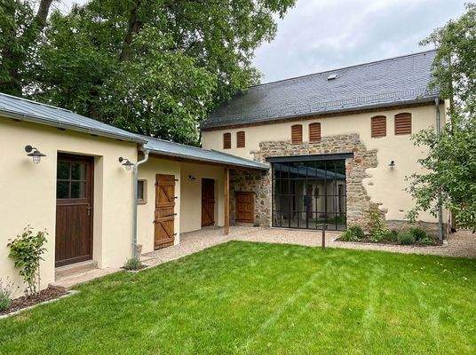 KI Visualisierung Rückansicht Scheune