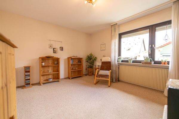 Haus 1 Zimmer im Obergeschoss