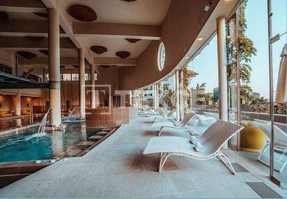 Apartment with Extensive Terrace and Modern Design in Fuengirola