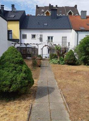 Hausansicht Gartenseitig