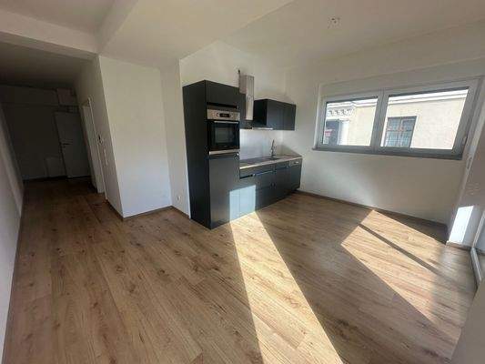 Küche Wohnbereich.jpg