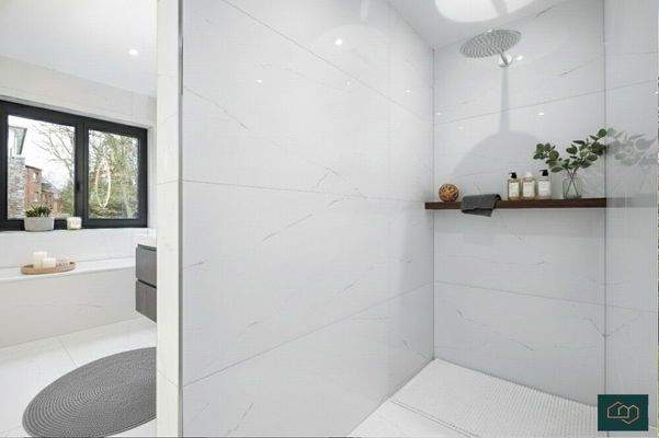 Vollbad en Suite, Visualisierung mit KI