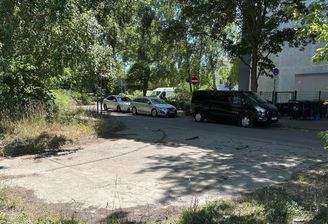 Blick auf die Strasse