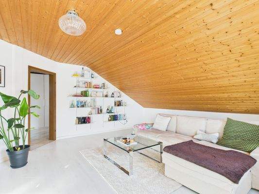 1. OG - Wohnzimmer 2.jpg