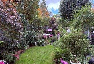 Wunderschöner Südgarten