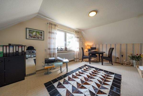 Schlafzimmer/Büro, Dachgeschoss