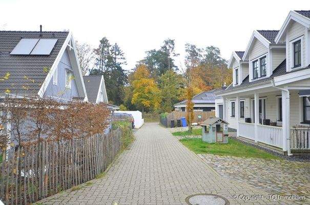 Ausfahrt zur Straße