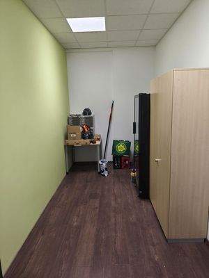 Vorraum Büro 2 m EG