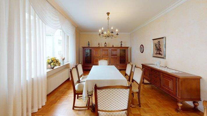 Wohn- und Esszimmer | 1 OG