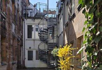 Rückgebäude 1 OG im Innenhof