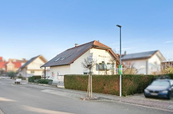 Straßenansicht
