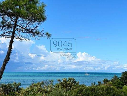 Exklusive Villa mit Pool in der Pineta di Roccamare an der toskanischen Küste