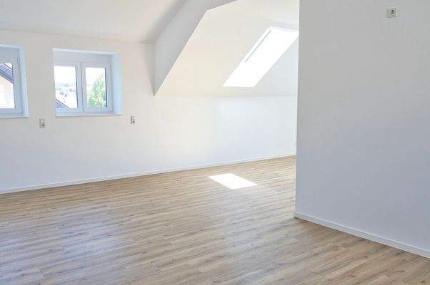 Küche, Wohn- & Essbereich