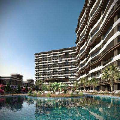 New Apartments in a Complex with Pool and Gym in Mersin Ayaş
