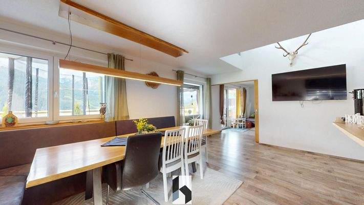 1. OG Wohn,- Koch- und Essbereich