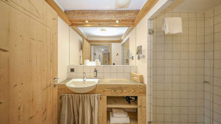 KITZIMMO-exklusives Apartment mit touristischer Widmung kaufen - Immobilien Kitzbühel.