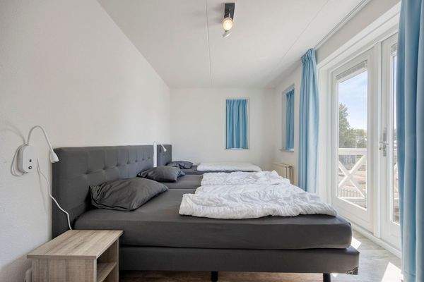 Hauptschlafzimmer Villa Cape Helius Großer Kleider