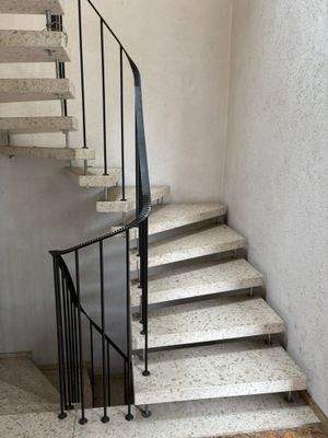 Vom Windfang ins DG und UG