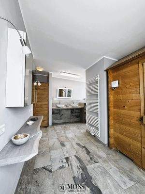 Wellnessbad mit Sauna 