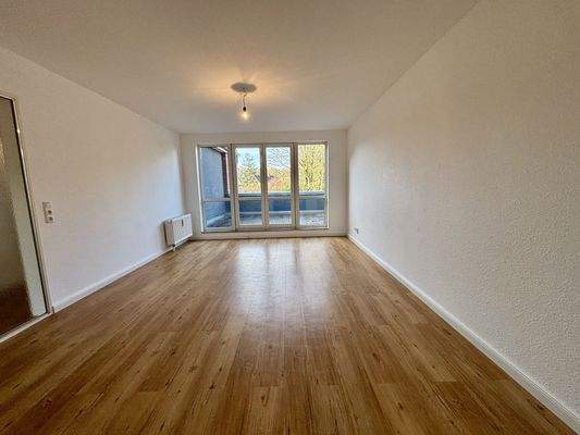 Lichtdurchfluteter Wohnbereich