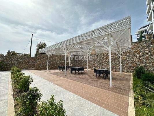 Chic Apartments in a Complex within Nature in Alanya