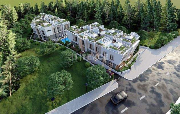 Nature-View Flats in a Complex with Pool in Girne Alsancak
