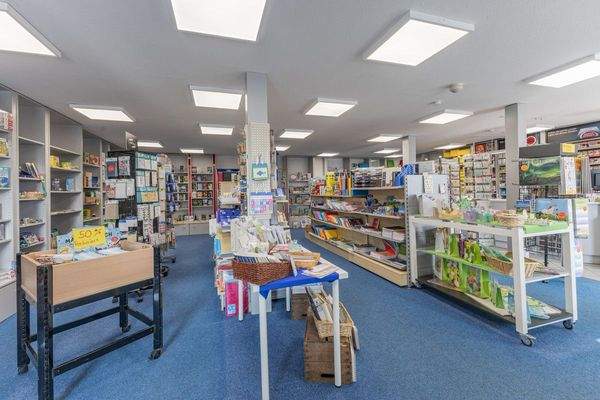 Verkaufsraum der Gewerbeeinheit