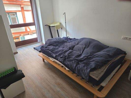 Schlafzimmer (2).jpg