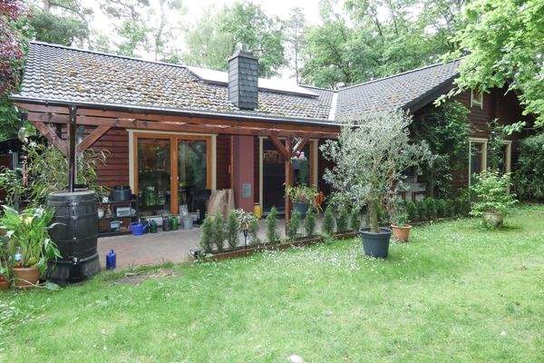 mit Satteldach  & Solarthermie