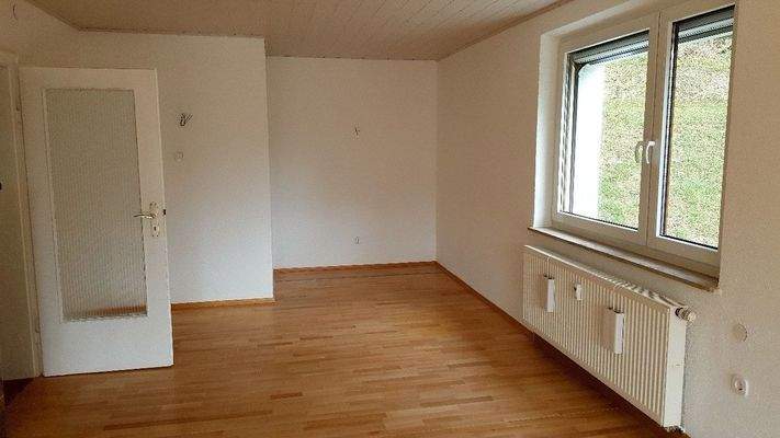 Wohnzimmer - 2.OG - links