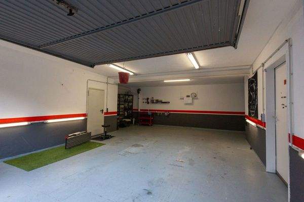 Garage 3 Bild 1