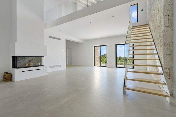 Wohnbereich mit Kamin