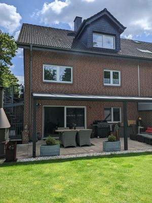 Überdachte Terrasse.jpg