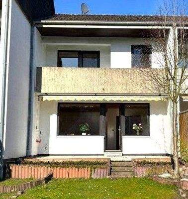 Hausfront mit klaren Struckturen