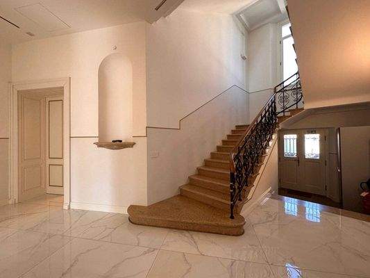 eindrucksvolle Villa in Udine, Via Sacile