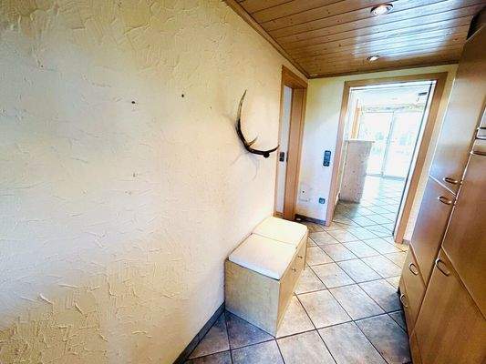 Im Erdgeschoss - Ihr Flur gen Küche