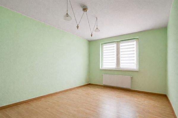 OG - Zimmer  - Haus links