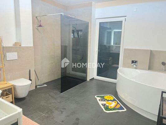 1. OG Badezimmer 1 1