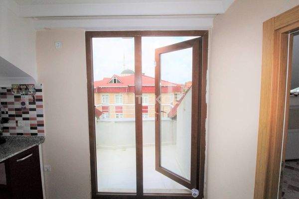Spacious Duplex Flat with Large Terrace in Istanbul Arnavutköy