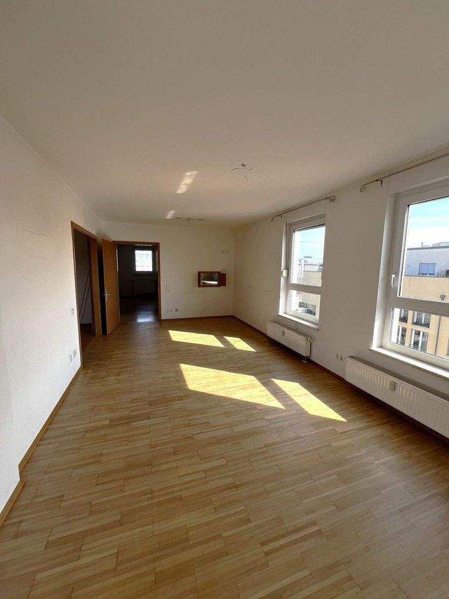 Sonnenhof 60plus, für Mieter ab 60 Jahre: 2-Zimmer-Wohnung mit Dachterrasse! - Photo 1