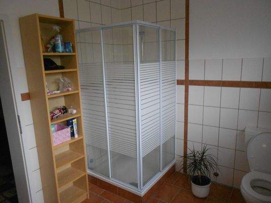 Badezimmer I mit Dusche