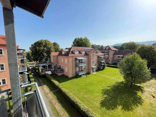 Blick vom überdachten Balkon