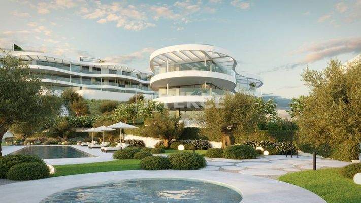 Sea View Flats with Luxury Design in Benahavis